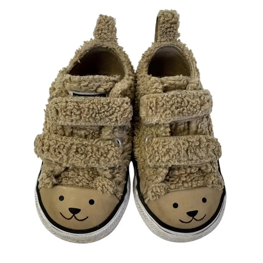CONVERSE Chuck Taylor All Star Easy On Teddy Bear Fuzzy Strap Shoes Toddler Sz 5